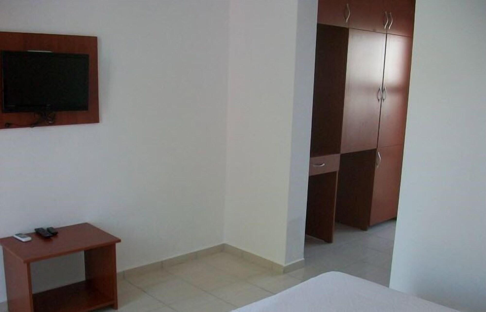 Kriss Otel ออร์ทาเคนท์ ภายนอก รูปภาพ